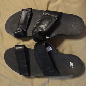 New Balance black women's sandals